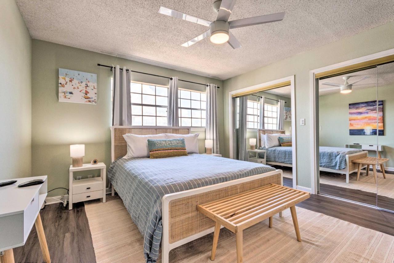 Chic Fort Walton Condo About 2 Blocks To Beach! Fort Walton Beach Buitenkant foto