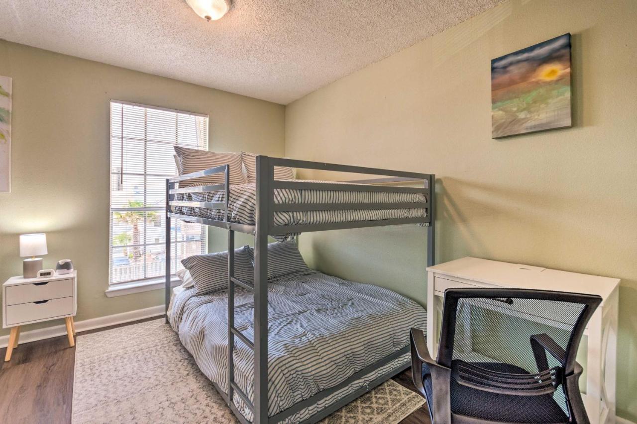 Chic Fort Walton Condo About 2 Blocks To Beach! Fort Walton Beach Buitenkant foto