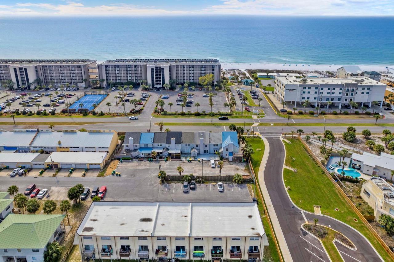 Chic Fort Walton Condo About 2 Blocks To Beach! Fort Walton Beach Buitenkant foto